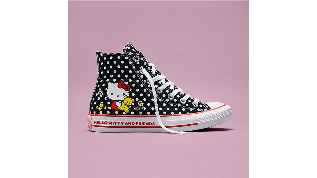 Táto nová kolekcia Converse Hello Kitty je roztomilá od hlavy po päty