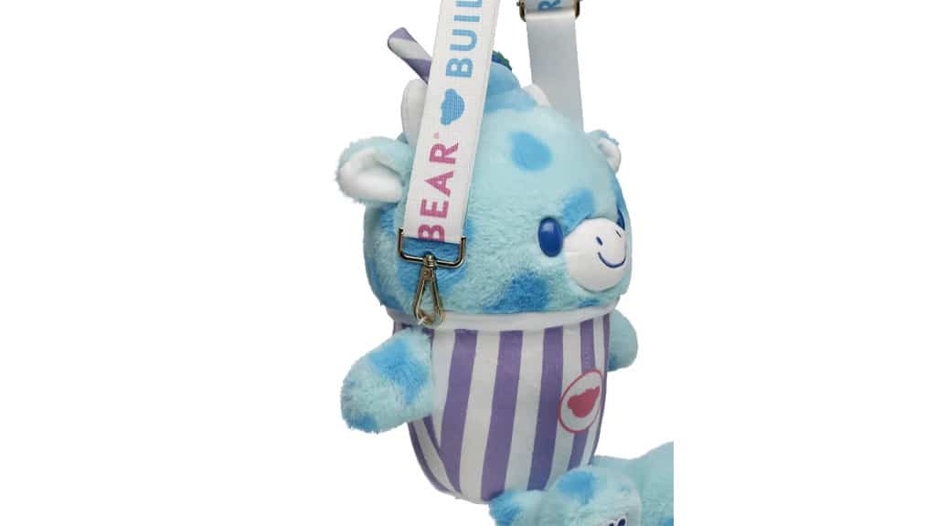 Build-A-Bear spája štýl a plyšové hračky s kabelkami cez plece
