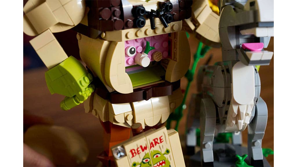 LEGO Ideas Shrek, Donkey a Puss in Boots set