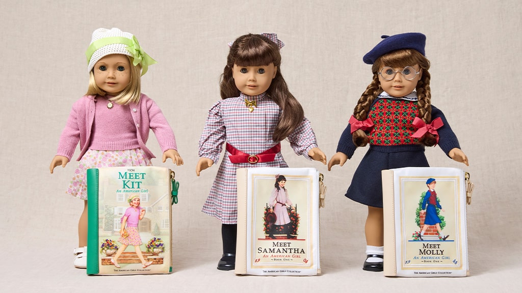 Deti sa môžu obliecť so svojimi bábikami s týmito štýlovými taškami na tému American Girl