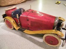 Model auta Meccano z roku 1930