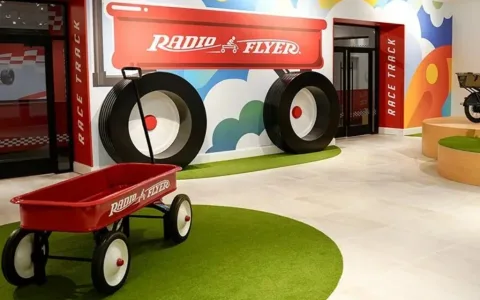 Vytvor si svoj vlastný mini-univerzum snov s kreatívnymi sadami MGA Miniverse Make It Mini!