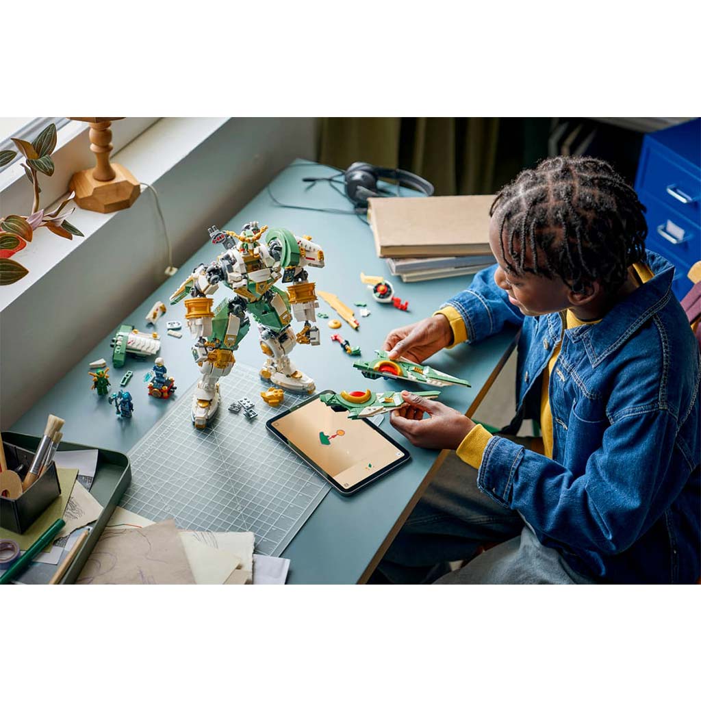 LEGO® Ninjago: Lloydov titánový pancier k 15. výročiu (71860) kép 6