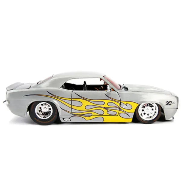 1969 Chevy Camaro kovové autíčko 1/24 - Simba Toys obrázok 3