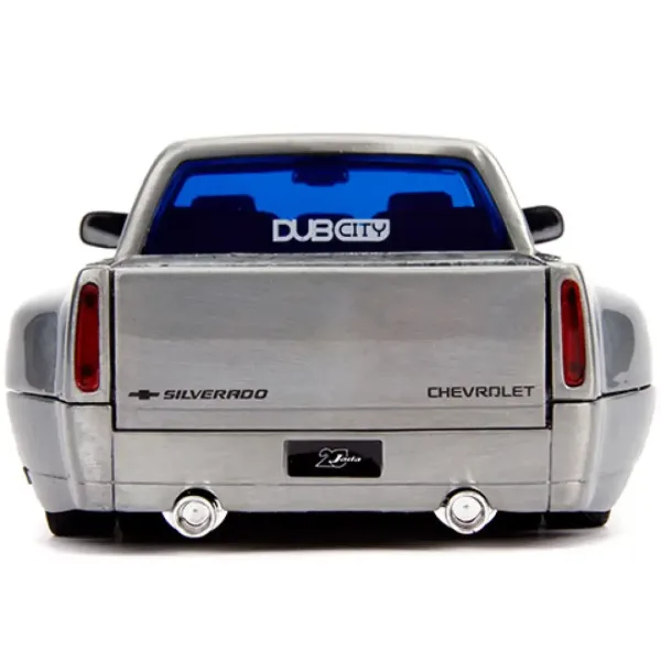 1999 Chevy Silverado Dooley kovové autíčko 1/24 - Simba Toys obrázok 6