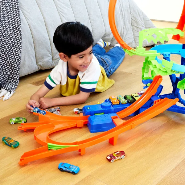 Hot Wheels Stunt Tracks: Zrážka vo vzduchu dráhová súprava s autíčkom – Mattel obrázok 4
