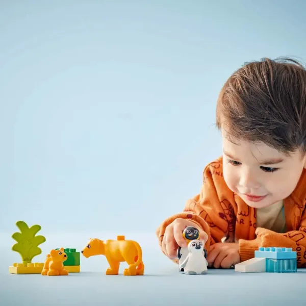 LEGO® DUPLO®: Zvieracie rodiny vo voľnej prírode: Tučniaky a levy (10442) obrázok 4