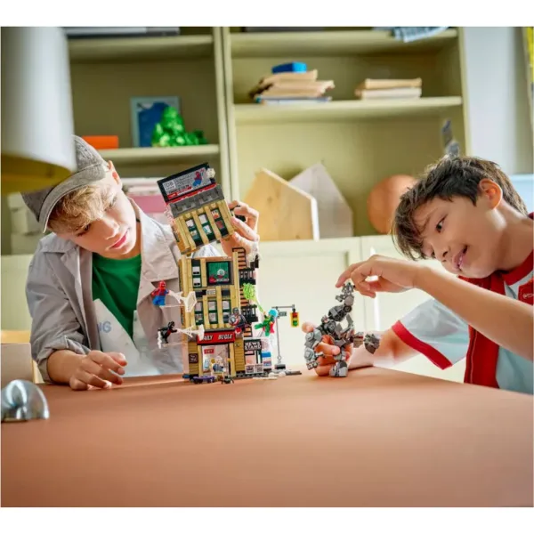 LEGO® Marvel: Spider-Man vs. Mysterio: Denný Bugle (76342) obrázok 4