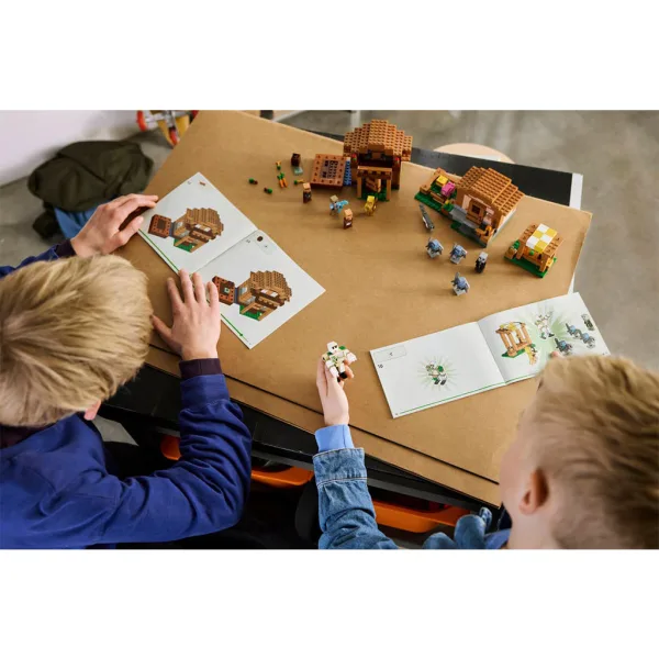 LEGO® Minecraft: Útok vyvolávača v dedine (21596) obrázok 11