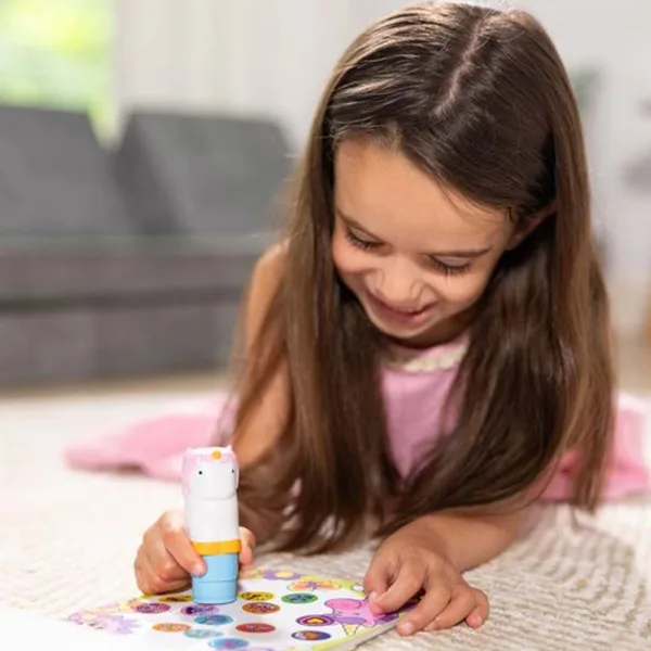 Melissa & Doug: Sticker WOW! Pečiatkovač samolepiek – Jednorožec – Spin Master obrázok 3