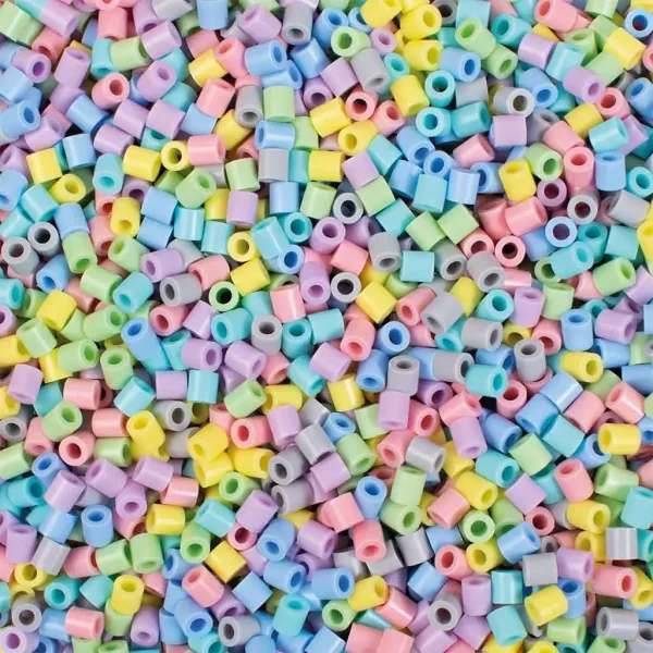 PlayBox: Sada 5mm MIDI pastelových žehliacich korálok v vedre, 10 000 ks balenie. obrázok 2