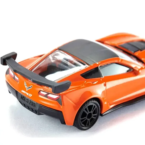 SIKU Chevrolet Corvette ZR1 autíčko 1/64 obrázok 3