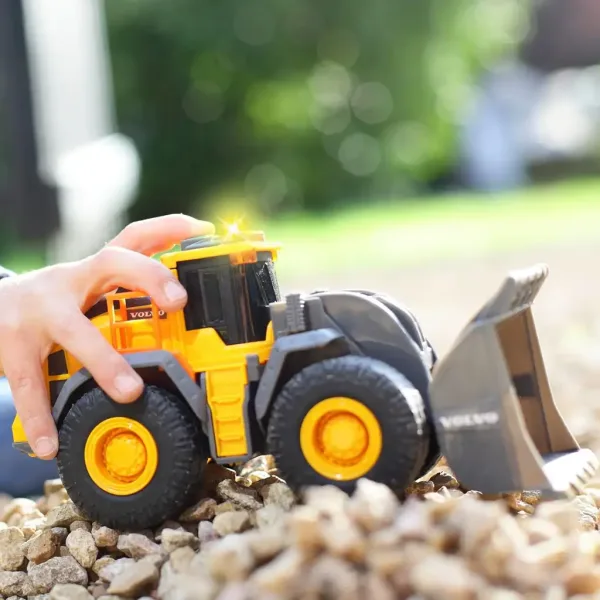 Volvo čelný nakladač so svetelnými a zvukovými efektmi 23 cm - Dickie Toys obrázok 5