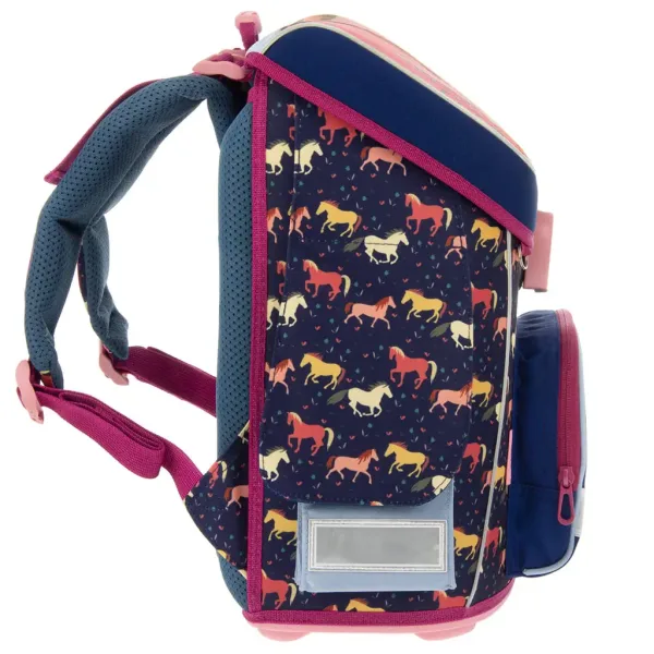 Ars Una: Wild and Free kompaktný ergonomický školský batoh s magnetickým uzáverom 33x41x24cm obrázok 2