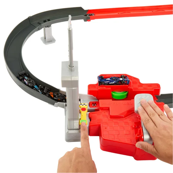 Hot Wheels: Sada pretekárskej dráhy Formuly 1 – Mattel obrázok 4