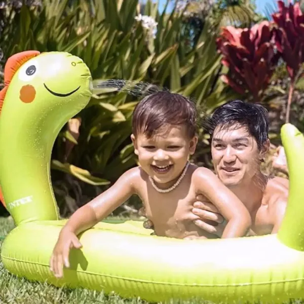 Intex: Dino Nafukovací striekajúci baby bazén 119x109x66cm obrázok 2