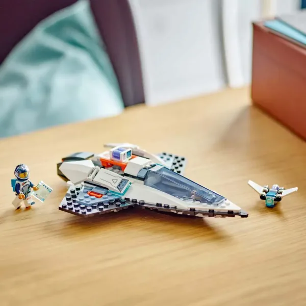 LEGO® City: Medzihviezdný vesmírny čln (60430) obrázok 5
