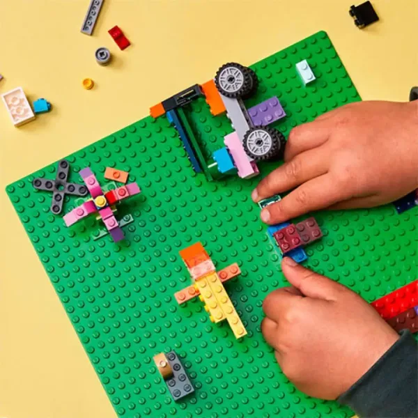 LEGO® Classic: Zelená základná doska (11023) obrázok 3