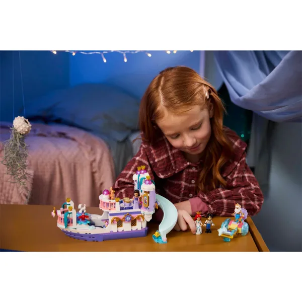 LEGO® Disney™ Ariel svadobná loď (43299) obrázok 10