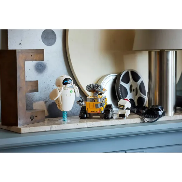 LEGO® Disney: WALL-E a EVA (43279) obrázok 10