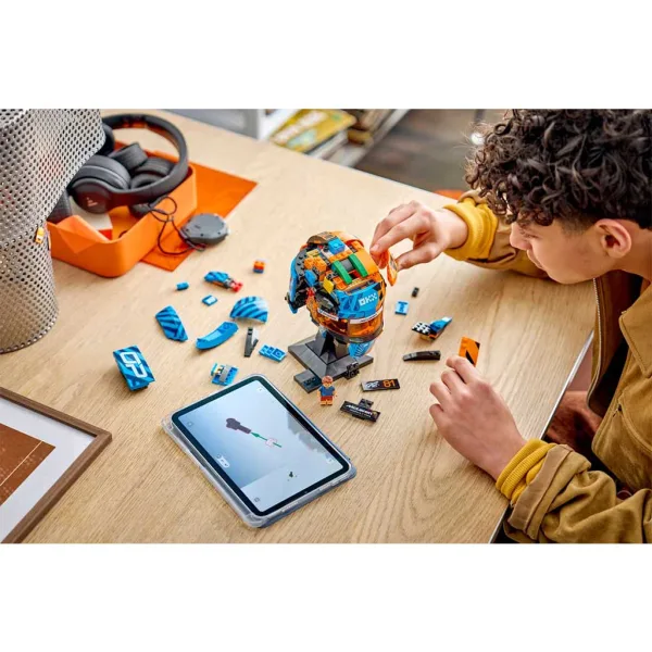LEGO® Edície: McLaren Mastercard F1® Tím Oscar Piastri prilba (43017) obrázok 4
