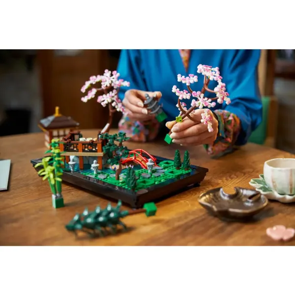 LEGO® Icons: Japonská záhrada (10315) obrázok 6