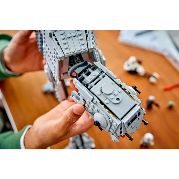 LEGO® Star Wars™: AT-AT™ kráčajúci stroj Znovuzrodenej ríše s INT-4 obrázok 13