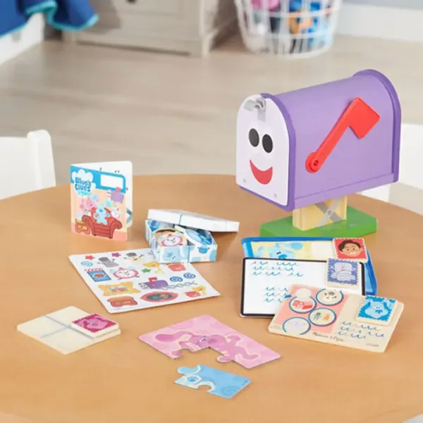 Melissa & Doug: Blue's Clues & You poštová schránka, hračka na rozvoj zručností obrázok 3