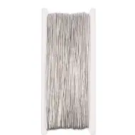 PlayBox: Elastický striebornosivý šnúr na 50 metrovom kotúči s hrúbkou 1 mm.