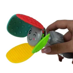 Farebná detská hrkálka v tvare kvetu obrázok 3