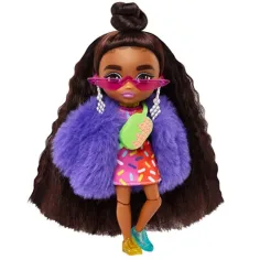 Barbie Extravagantná mini bábika s nerovnými topánkami - Mattel obrázok 2