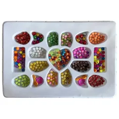Beads Series set na výrobu šperkov, s korálkami, medailónom a doplnkami obrázok 2