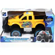 Cross Country žlté pick-up vozidlo