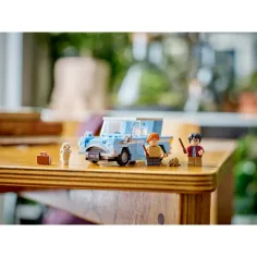 LEGO® Harry Potter™: Lietajúci Ford Anglia™ (76424) obrázok 6