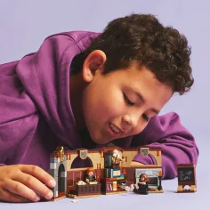 LEGO® Harry Potter: Rokfort™ hrad - Čarodejnícka hodina (76442) obrázok 3