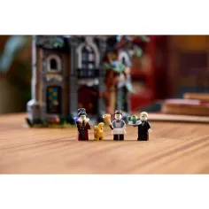 LEGO® Icons: Starostovský rezidencia (11383) obrázok 5