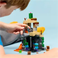 LEGO® Minecraft: Zombikazematy (21587) obrázok 5