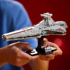 LEGO® Star Wars™: Útočný krížnik triedy Venator (75441) obrázok 2