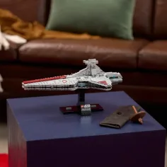 LEGO® Star Wars™: Útočný krížnik triedy Venator (75441) obrázok 3