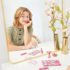 Make it Real: Blooming Beauty kvetinový make-up set obrázok 4