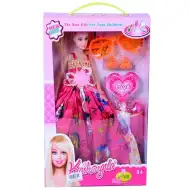 Módna bábika s príslušenstvom