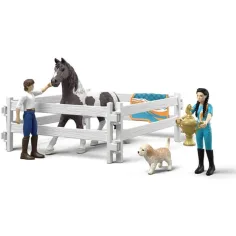 Schleich: Horse Club Kim jazdecký tréningový set (42799) obrázok 2