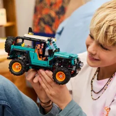LEGO® Technic: Jeep® Wrangler Rubicon SUV (42227) obrázok 6