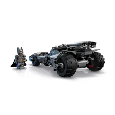 LEGO® Marvel: Batman proti Supermanovi™: Batmobil™ (76331) obrázok 2