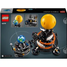 LEGO® Technic: Zem a Mesiac na obežnej dráhe (42179) obrázok 2
